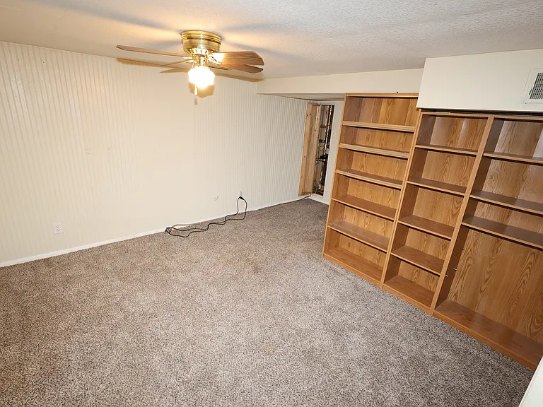 2908 Pleasant Plain Ave — Photo 12