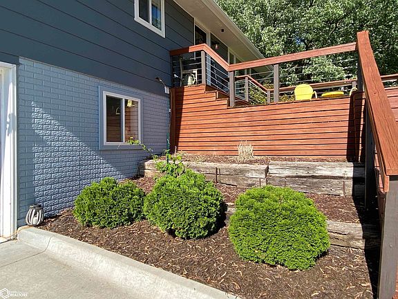 3rd image of 1511 Avenue B