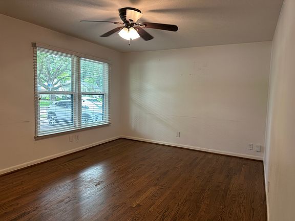 2nd image of 1201 W Lovers Ln