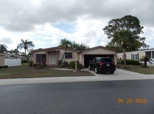 796 Via Del Sol, North Fort Myers, FL 33903