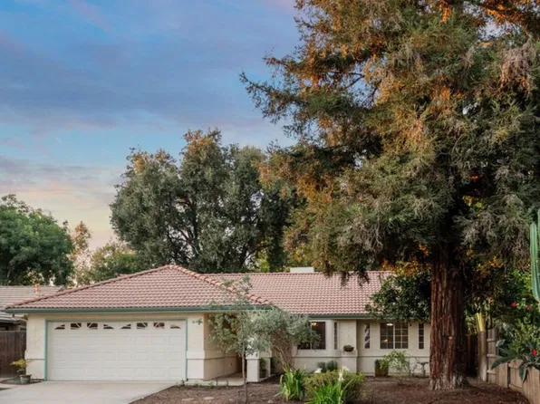 2344 E Four Creeks Ct, Visalia, CA 93292