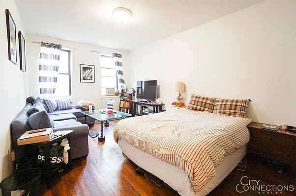Rented by City Connections Realty | media 23