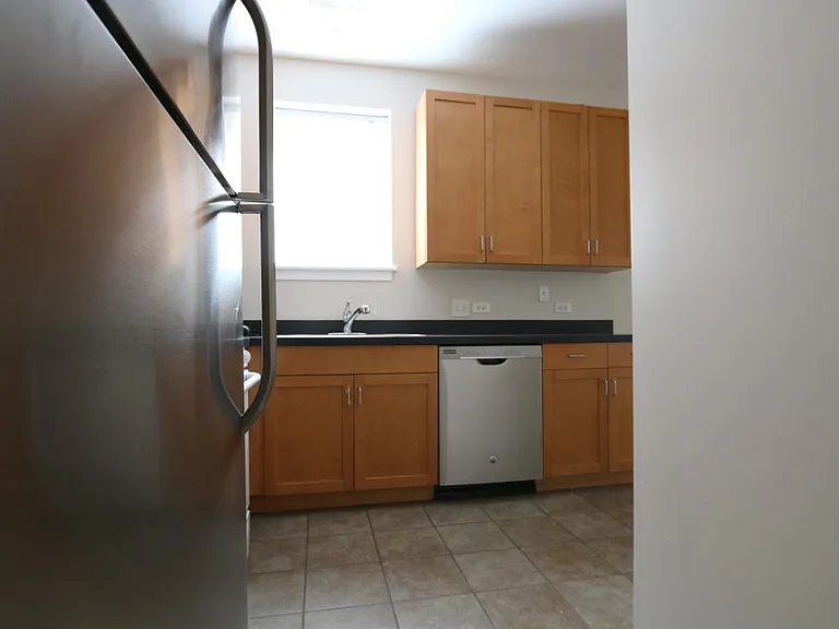1039 S Lytle St #102 — Photo 5