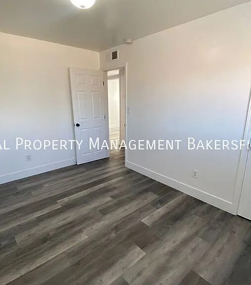136 Clifton St — Photo 18