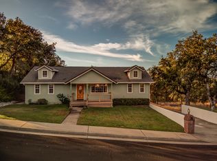 19223 Hollow Ln, Redding, CA 96003