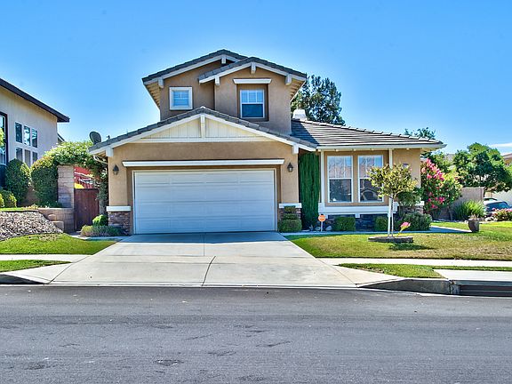 2nd image of 11827 Fairway Dr