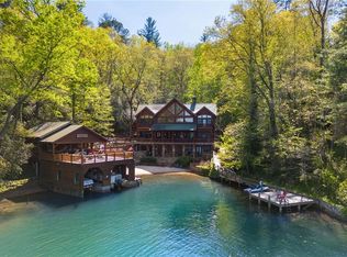 287 Ray Point Ln, Lakemont, GA 30552