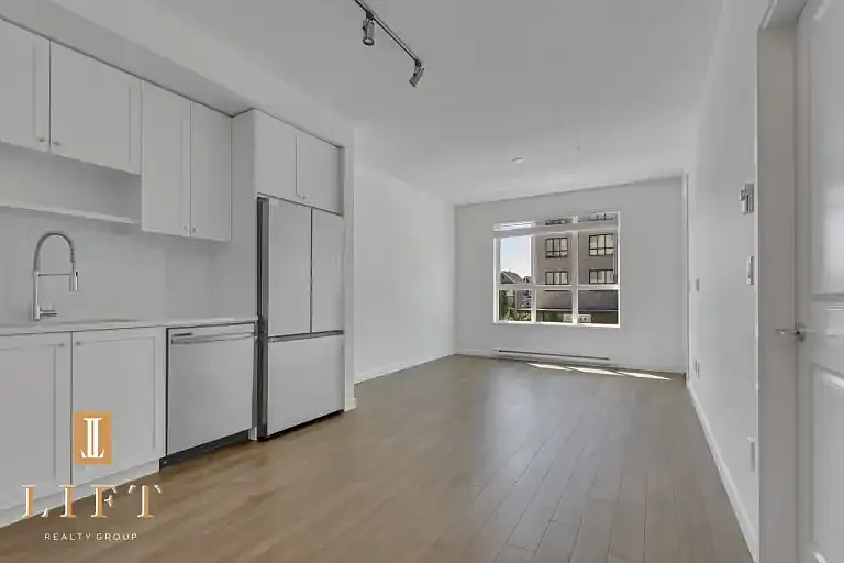 15735 85th Ave #217 — Photo 2