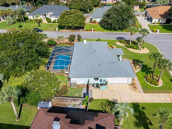 3rd image of 200 Clear Lake Dr