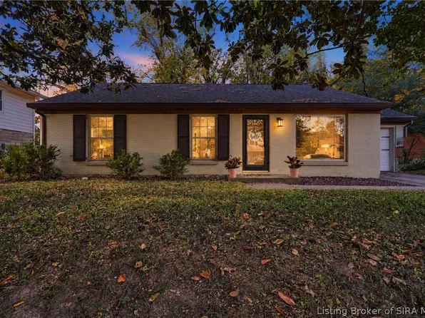 1513 Cliftwood Drive, Clarksville, IN 47129