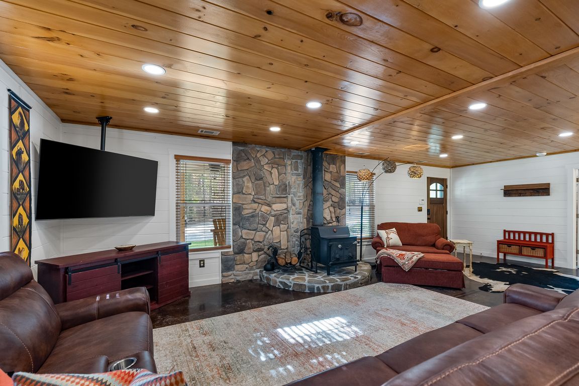 next background image