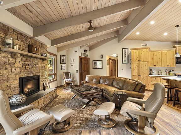 5th image of 26605 NE 96th Ct