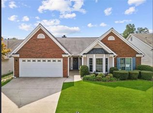925 Glen Oaks Ln, Lawrenceville, GA 30044