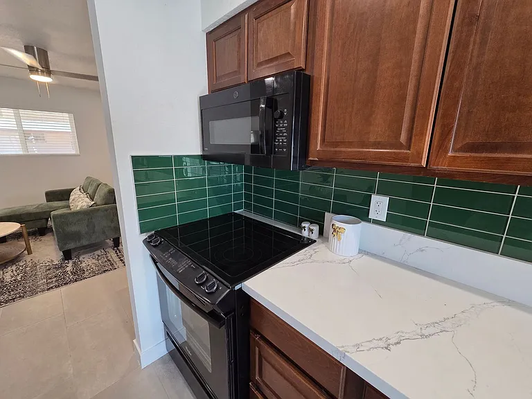 7814 E Heatherbrae Ave #B — Photo 9