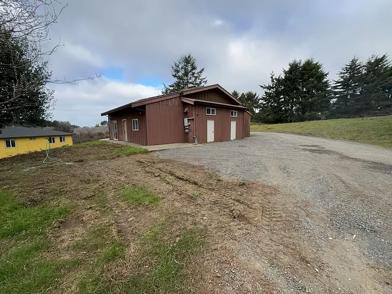 3254 Dows Prairie Rd — Photo 3