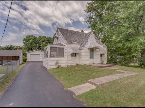 9810 Bunkum Rd, Fairview Heights, IL 62208