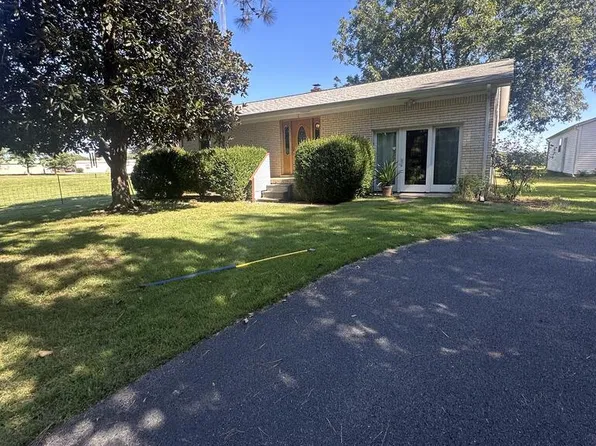 1595 Mansfield Rd, Mansfield, TN 38236
