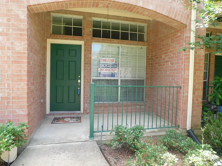 2710 Grants Lake Blvd #F4 — Photo 40
