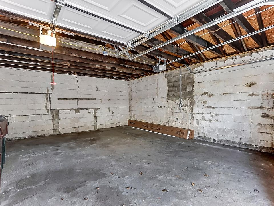 2nd image of 902 Central Ave #4