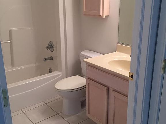 2nd Bathroom