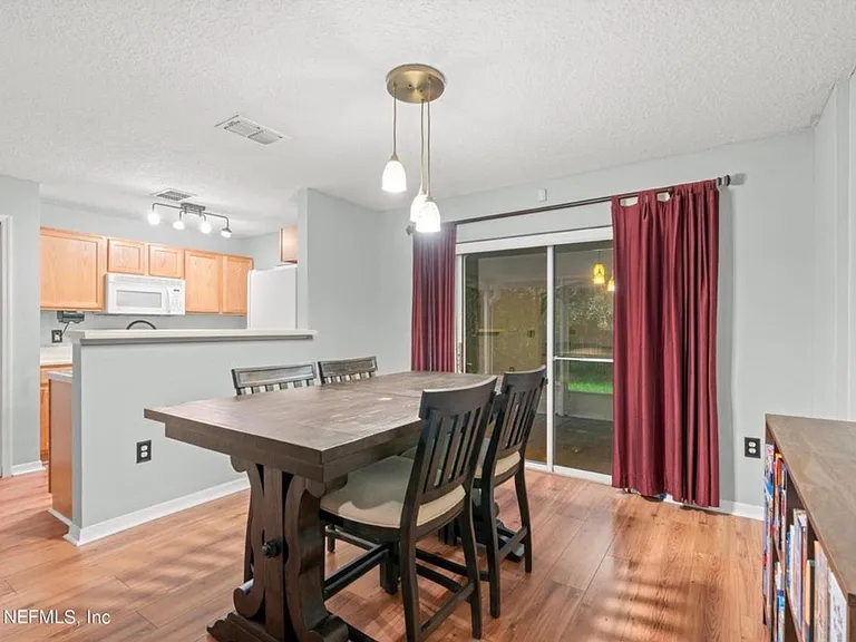 11565 Hickory Oak Dr — Photo 10