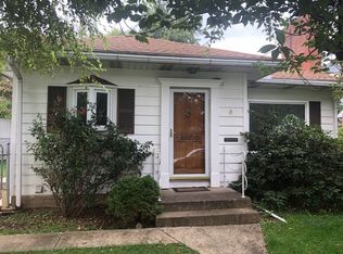 8 Country Club Pl W, Camp Hill, PA 17011