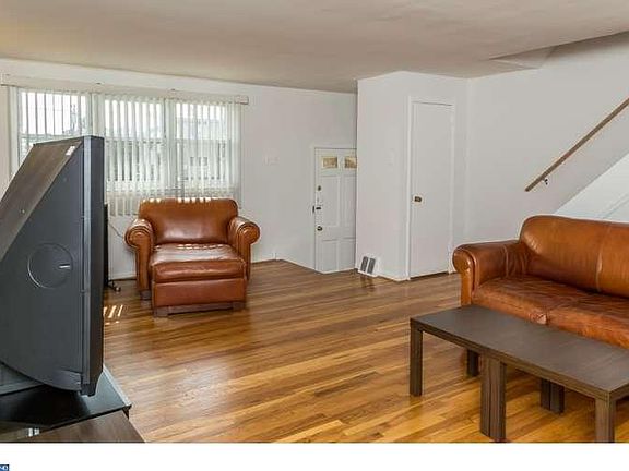 4th image of 12639 Biscayne Dr