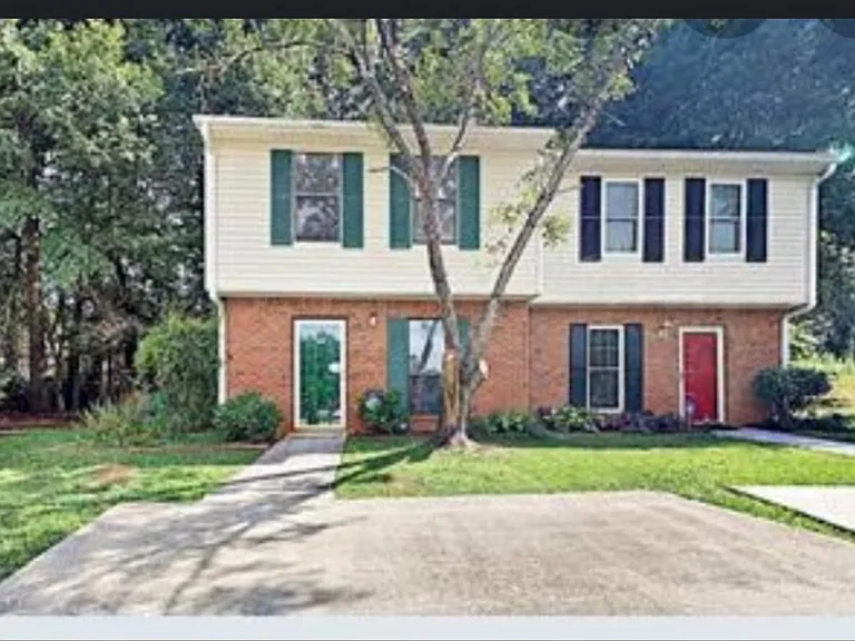 1551 Springleaf Ct SE — Photo 3