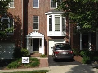 4231 Upper Park Dr, Fairfax, VA 22030