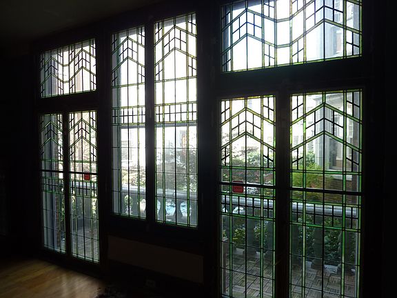 4th image of 1021 W Bryn Mawr Ave APT 1C