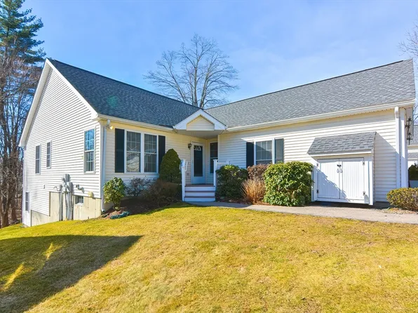 67 William Onthank Ln Unit 67, Southborough, MA 01772