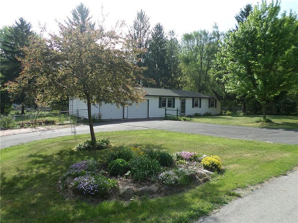 1st image of 3657 North Dr