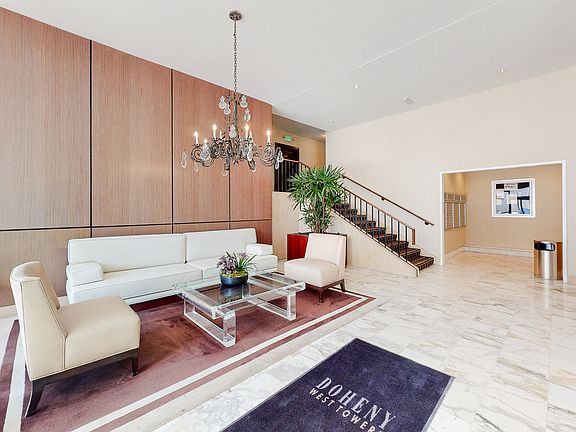 5th image of 999 N Doheny Dr APT 605