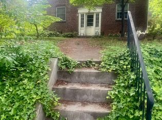 546 Circle Dr APT 4, Burlington, NC 27215