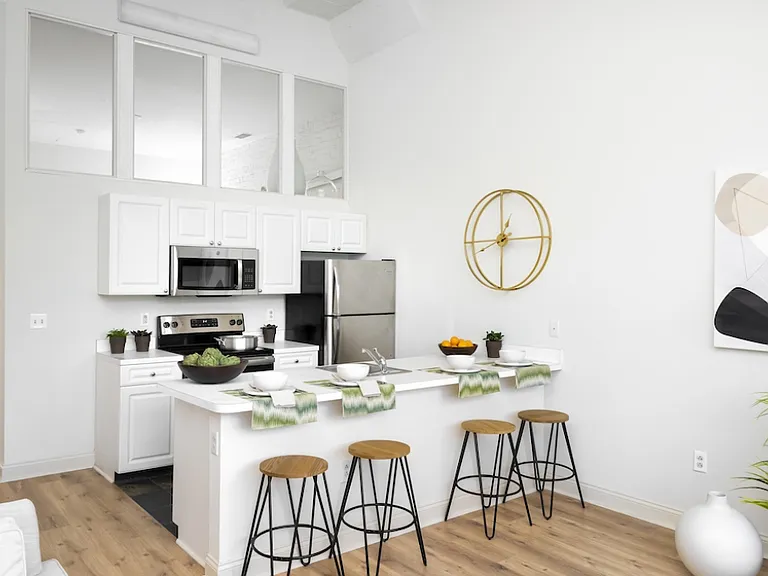 2121 Market Street — Photo 3