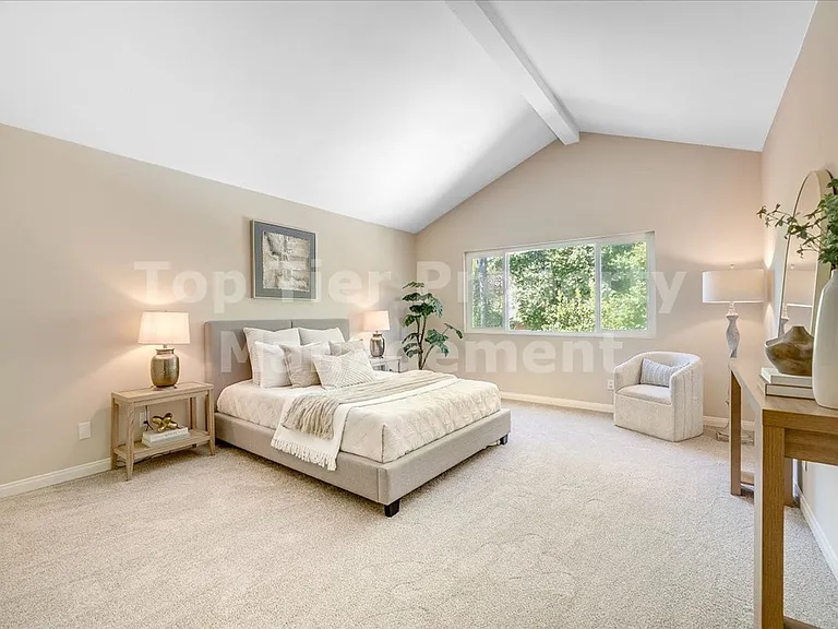 1568 Mallorca Dr — Photo 18