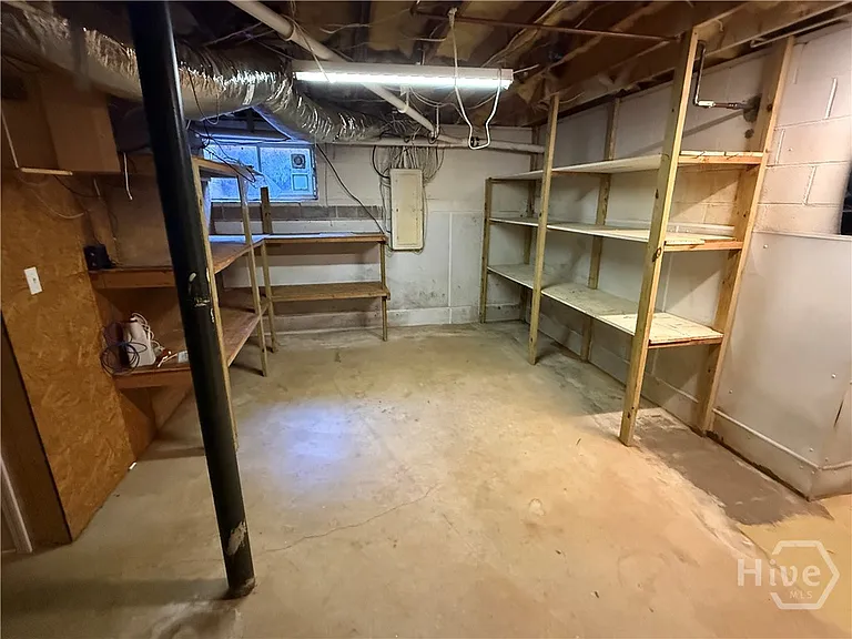 292 Tara Way — Photo 54