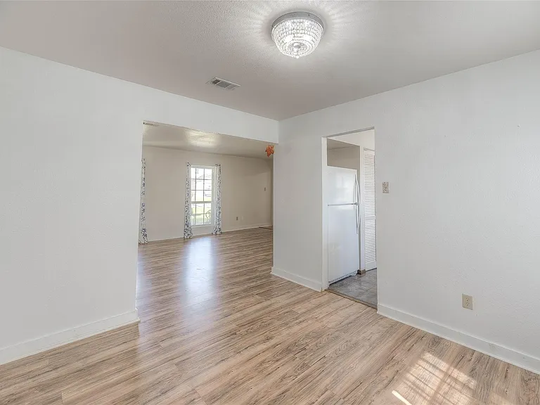 25634 Chestnut Ln — Photo 12