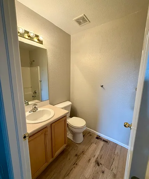 721 Waterglen Dr #D113 — Photo 7