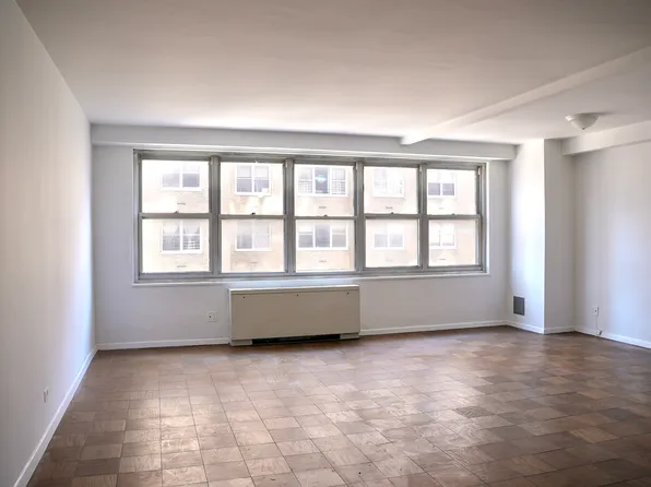 363 East 76th Street 10C image 1 of 11
