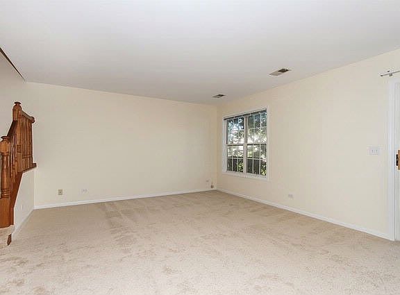 3rd image of 200 Chesterfield Ct Unit A