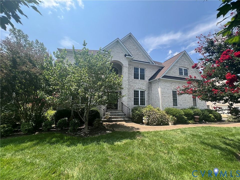 1st image of 1913 Grey Oaks Park Ln