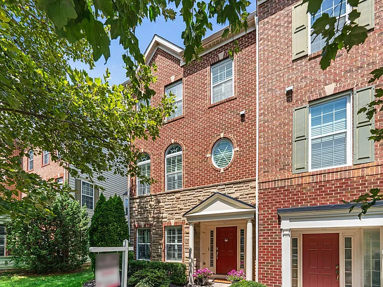10512 Old Ellicott Cir #48 — Photo 3