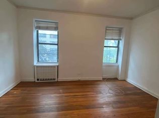 355 E 88th St APT 3F, New York, NY 10128