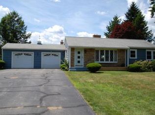 11 Paxton Rd, Spencer, MA 01562