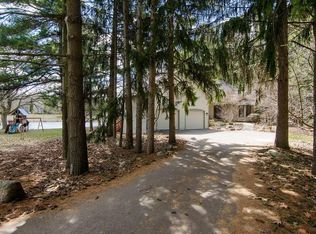 3905 N Michael Rd, Ann Arbor, MI 48103