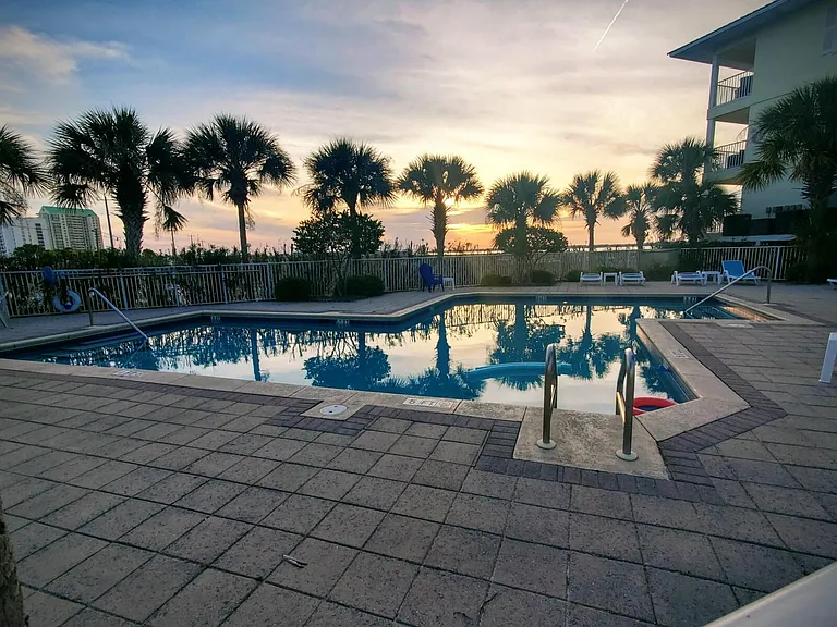 8436 Gulf Blvd #522 — Photo 7