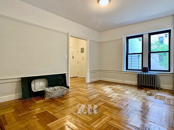 3rd image of 1282 Union St #6A