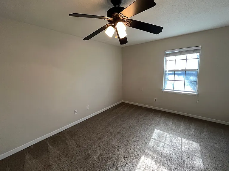 144 Alabama Ave #A — Photo 8