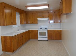 5777 E Mohican Dr, Manteca, CA 95336